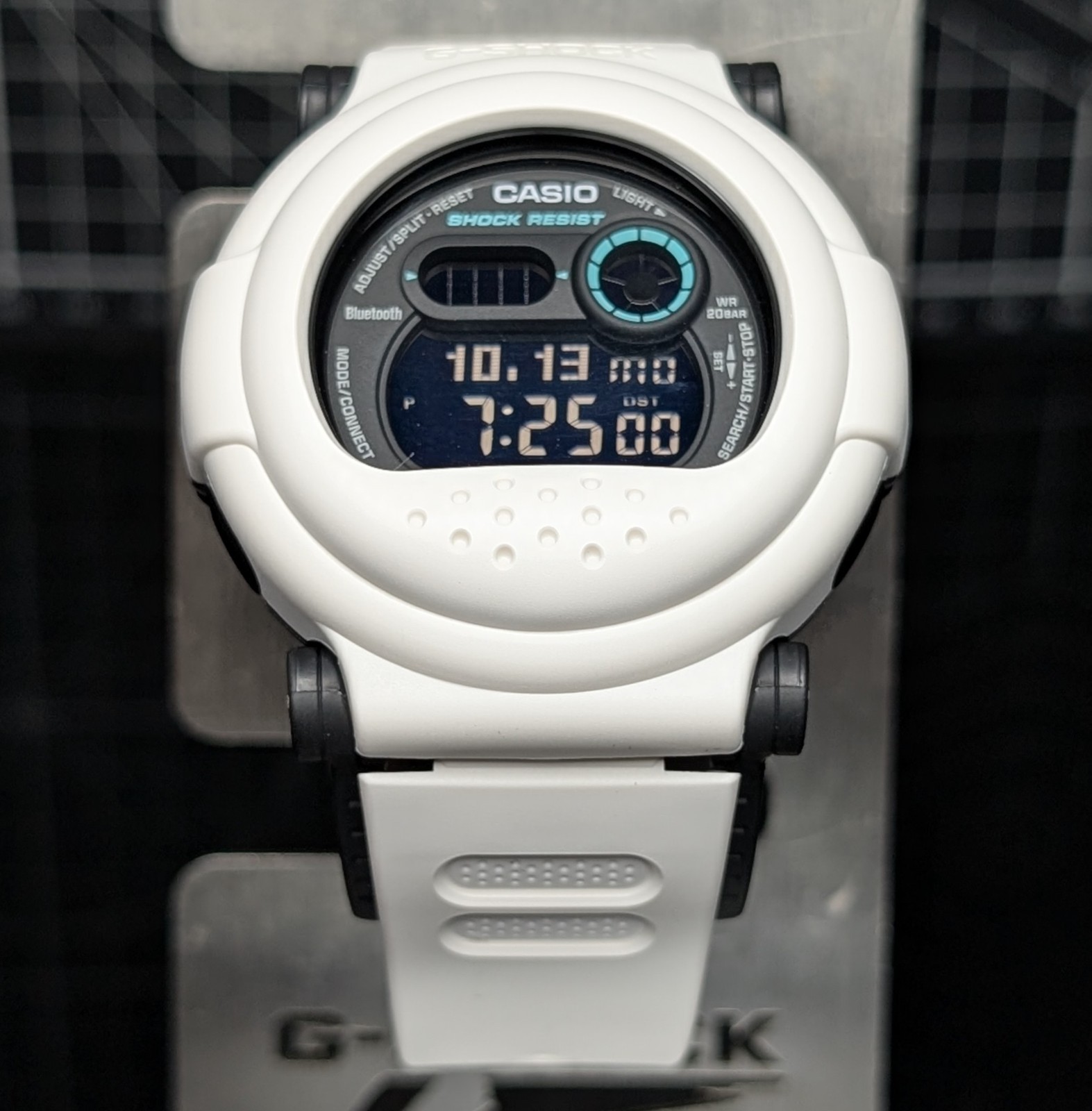 Casio G-Shock Sci-Fi World G-B001 Bluetooth Jason White w/ Glow In The Dark Text