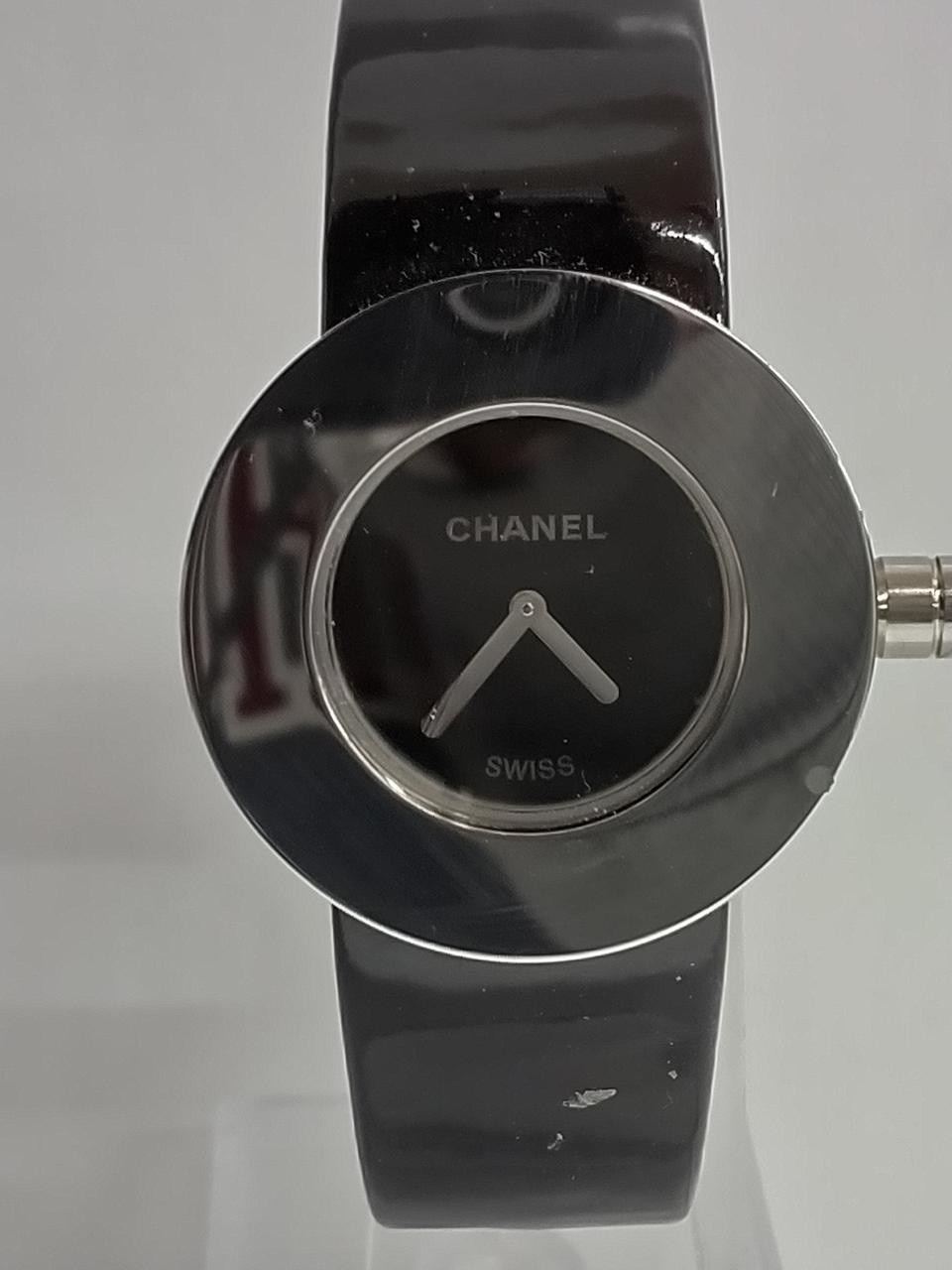 CHANEL Wristwatch Silver Rubber Auth Japan