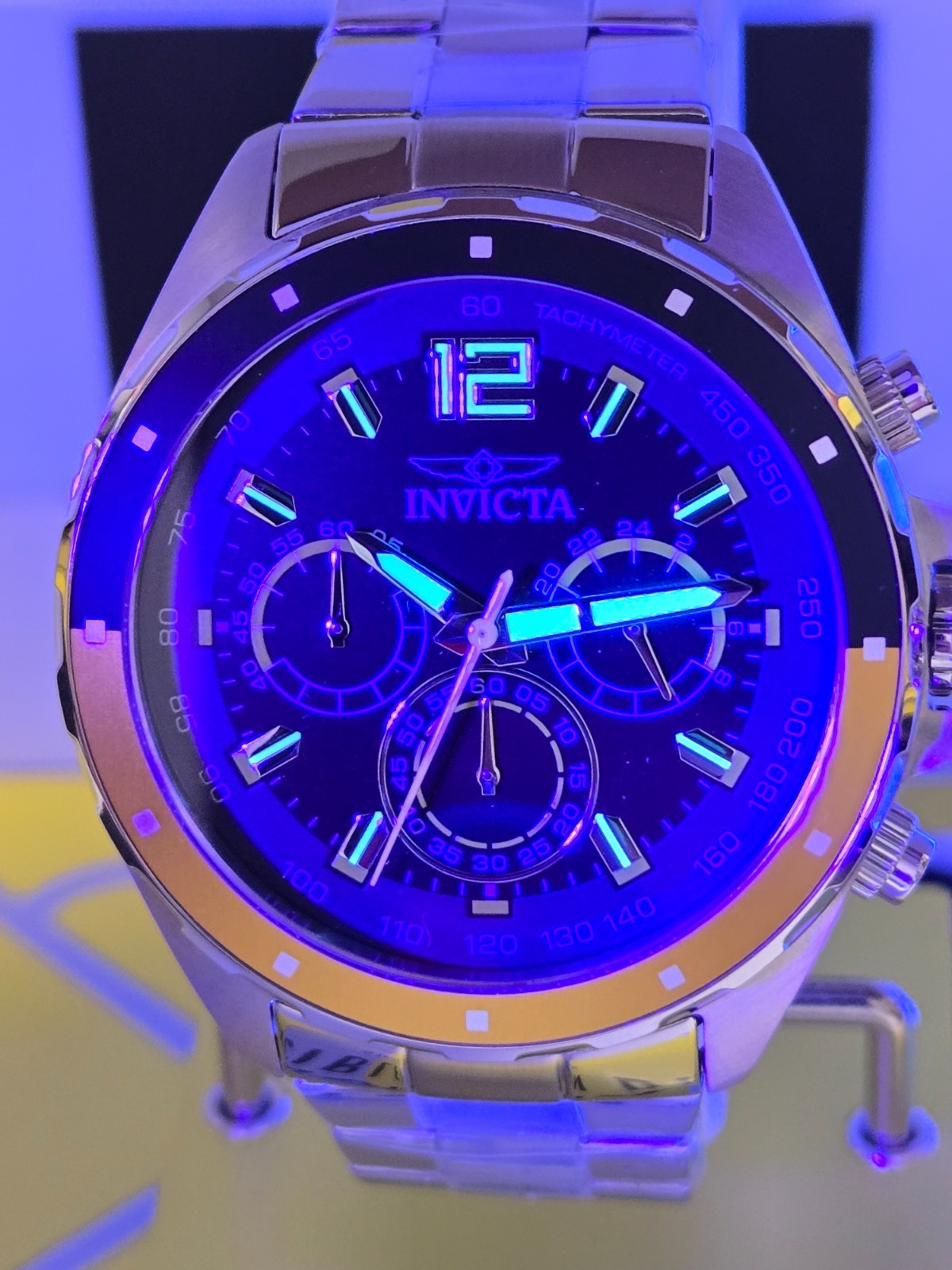 Invicta Special Edition Replica Racing Car w/ Invicta 44mm Speedway Bundle