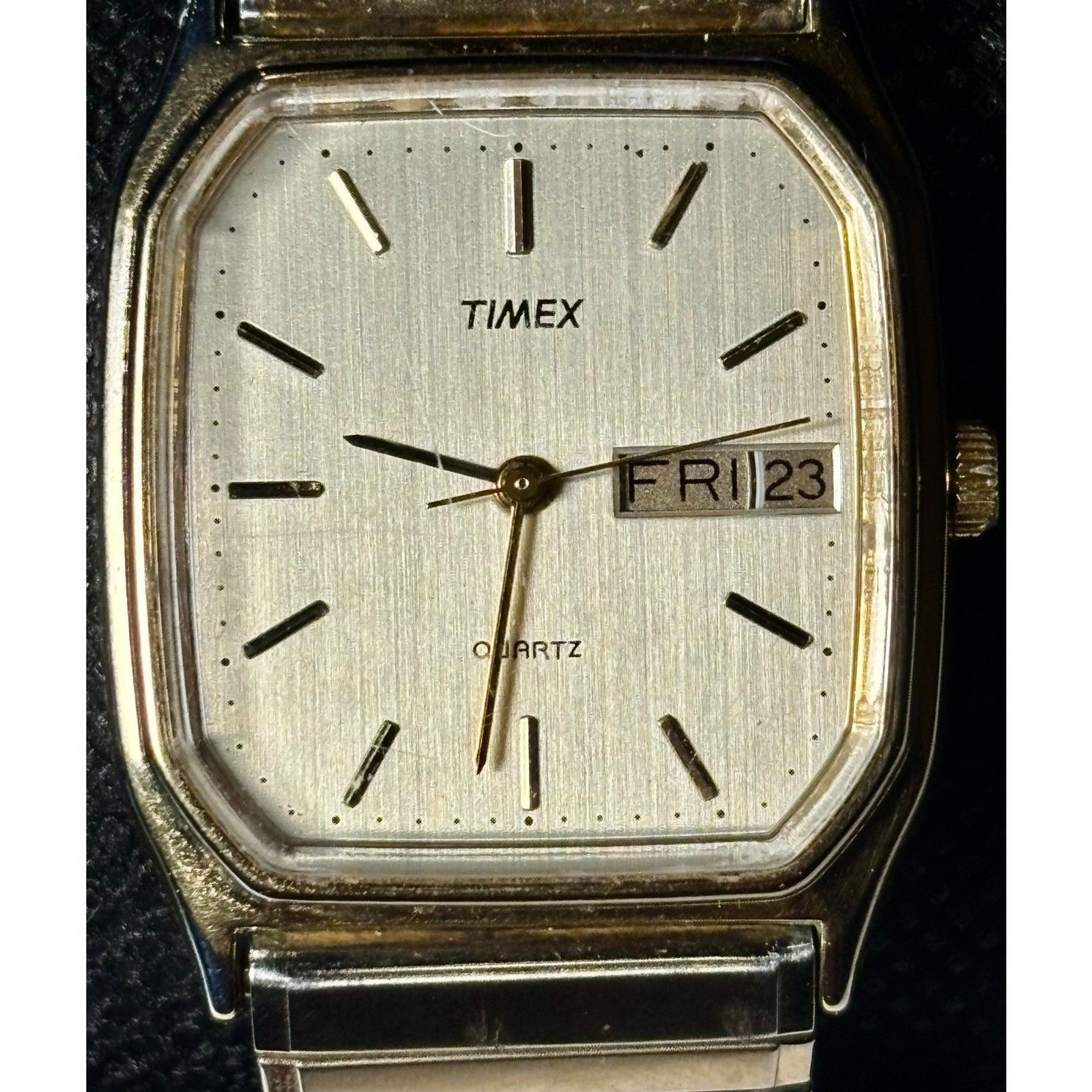 Vintage 1990 Timex LA Cell Gold Tone Day-Date Watch – New Battery & Stretch Band