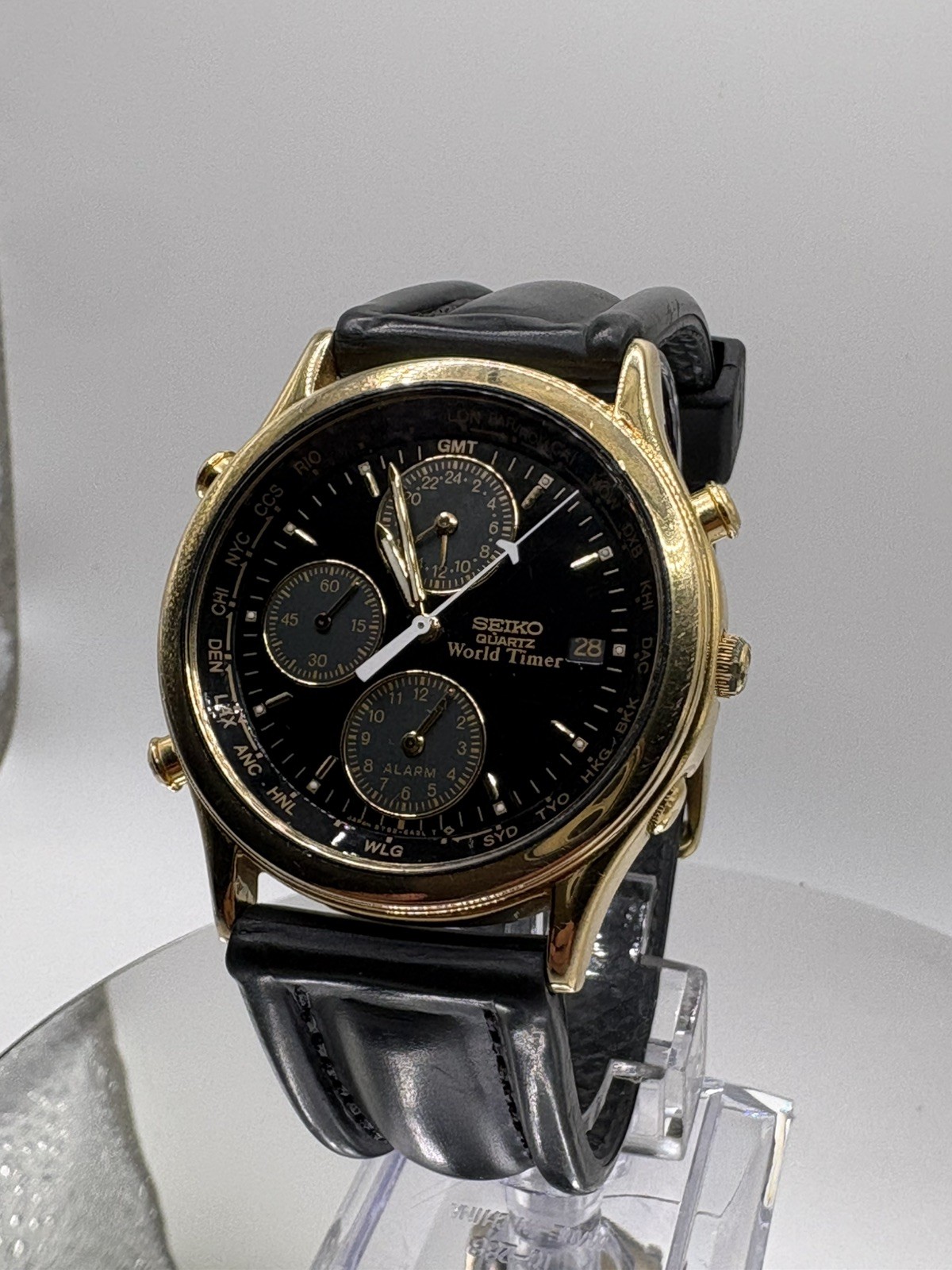 RARE VINTAGE SEIKO QUARTZ WORLD TIMER 5T52-6A39 GMT ALARM 37MM MEN’S WATCH