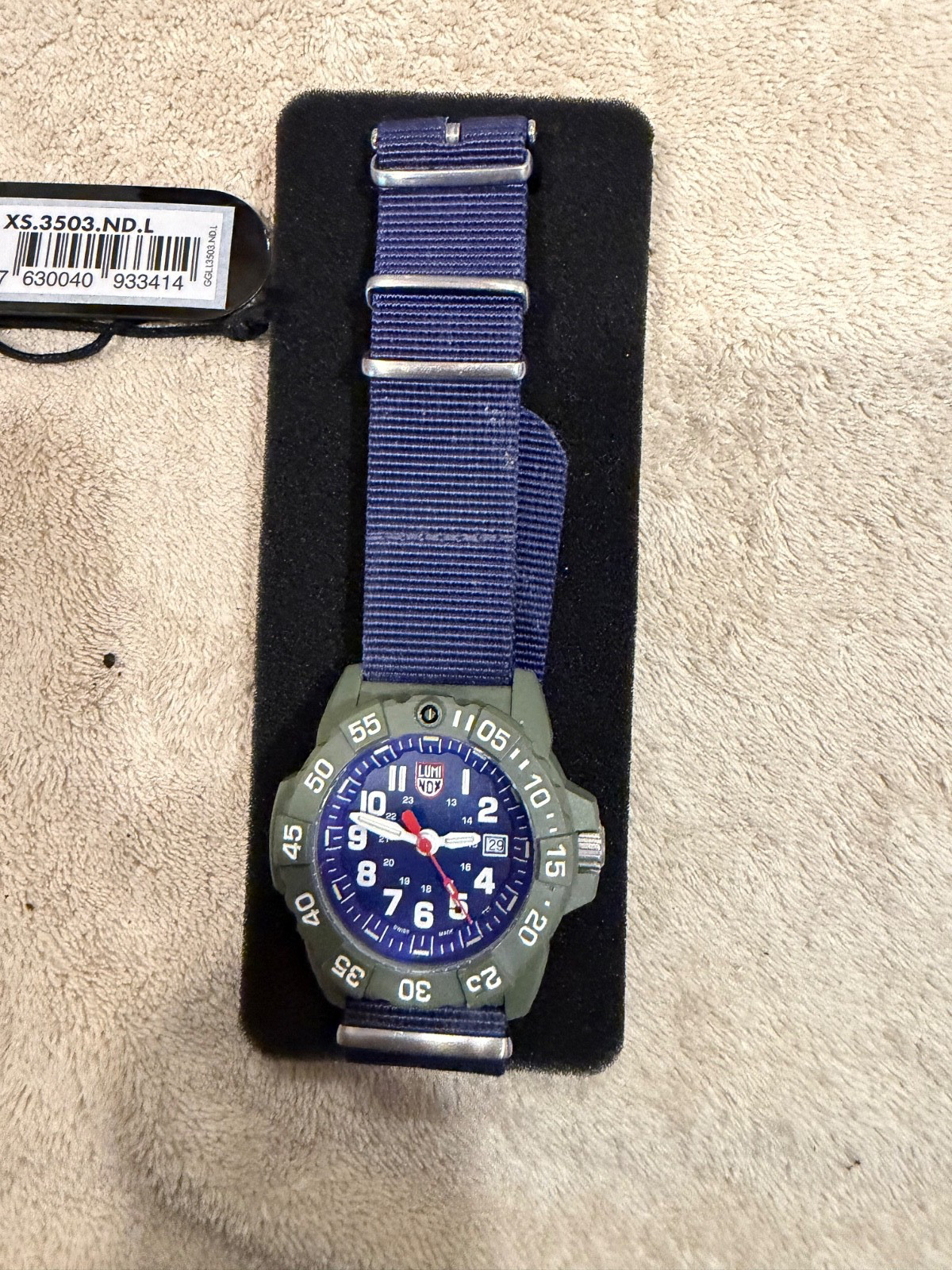 LUMINOX XS.3503 NAVY SEAL BLACK WITH BLUE DIAL MEN’S WATCH USED