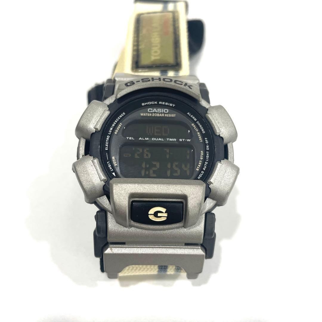 Working condition CASIO G-SHOCK digital watch DW-003, bezel missing.