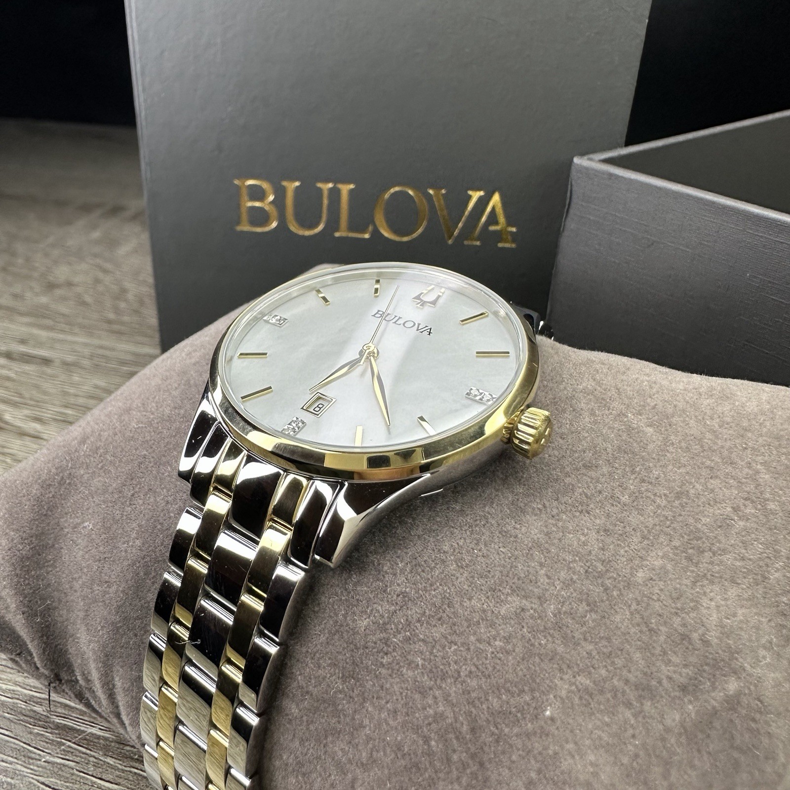 NEW✅DIAMONDS✅ Bulova Classic Two-Tone Mother Pearl Date Womens Watch 36MM 98P201