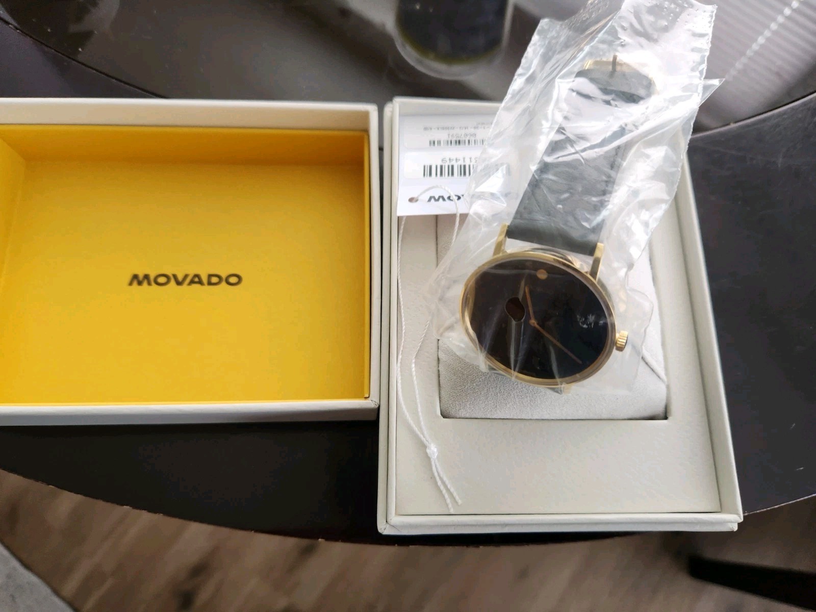 MOVADO SIGNATURE 0607591 GOLD BLACK LEATHER STRAP STAINLESS CASE 40MM MENS WATCH