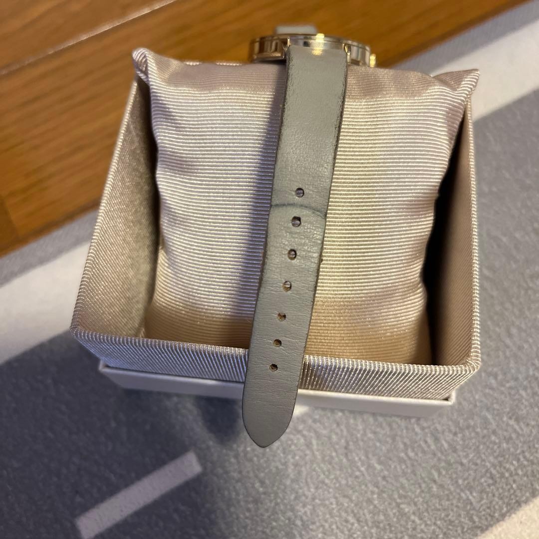 Ete Watch Silver Dial Gray Leather Band Classic Elegant Design with Box