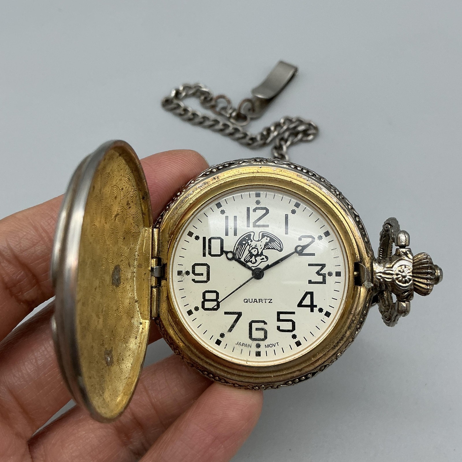 Eagle Pocket Watch Men 47mm Silver Gold Tone Full Hunter Chain New Battery