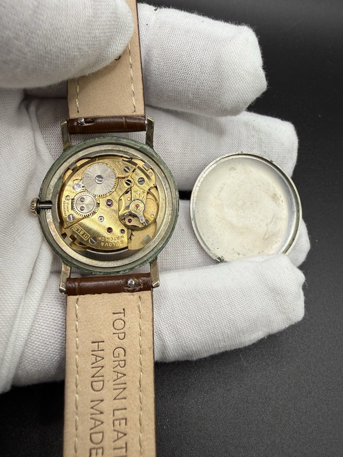 Vintage Bulova 17 Jewel Manual Wind Watch 33.7mm Cal 11BLB Date Gold Filled Runs