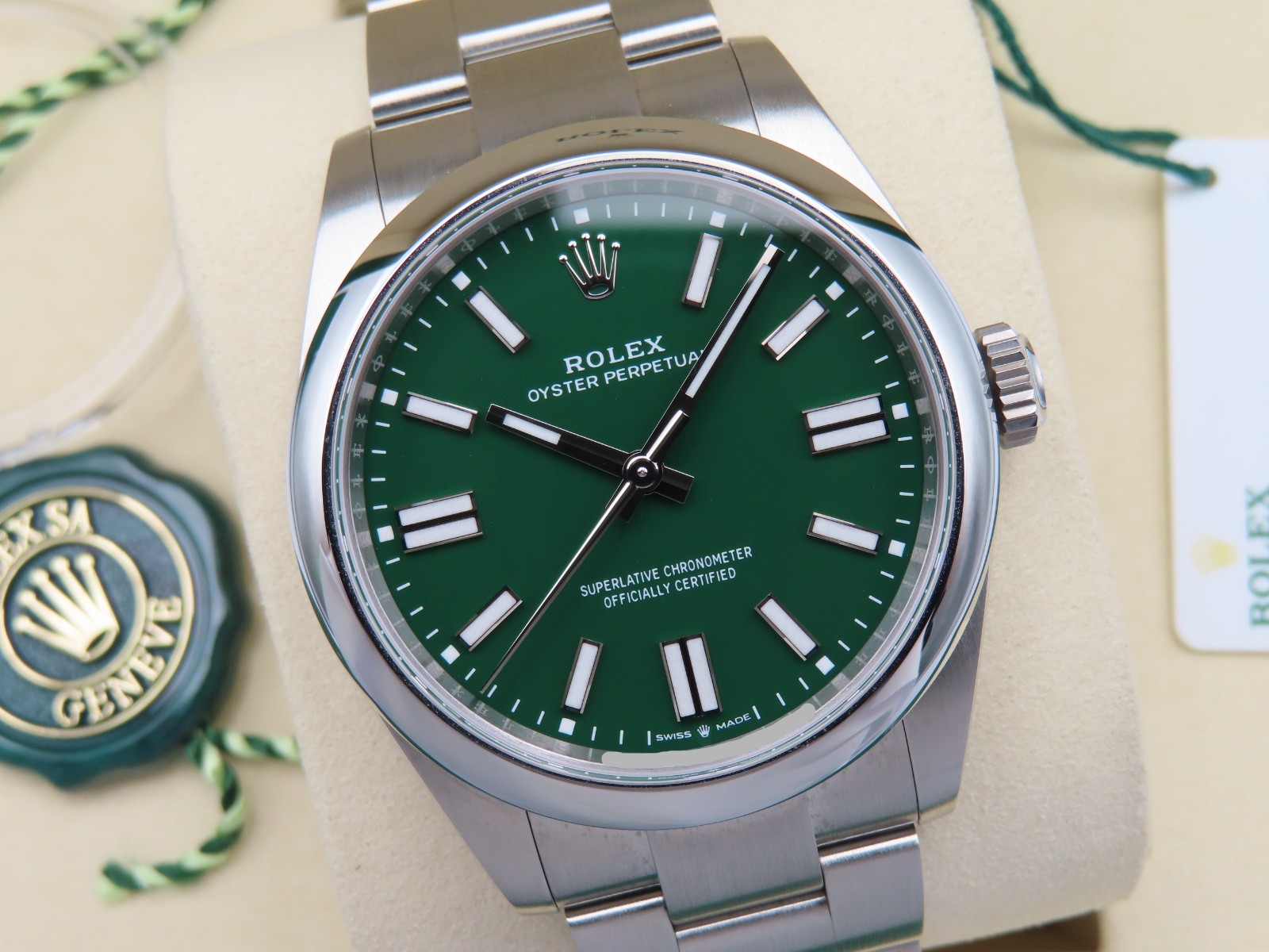 2026 Rolex Oyster Perpetual 41mm Green Dial 134300 Men’s Wristwatch Full Set