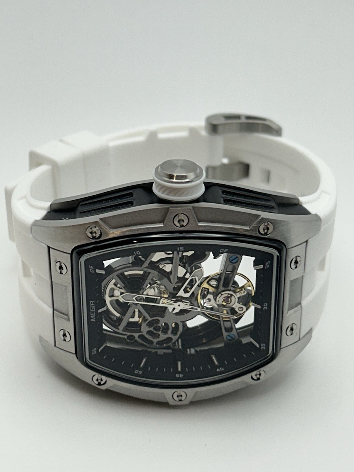 MEGIR Men’s Automatic Mechanical Sports Watch – Waterproof & Luminous- white