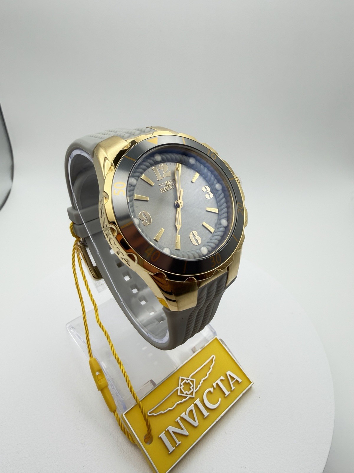 17483- Invicta Angel Halo Women’s Watch Gold Gray Dial. Charcoal. 38mm New