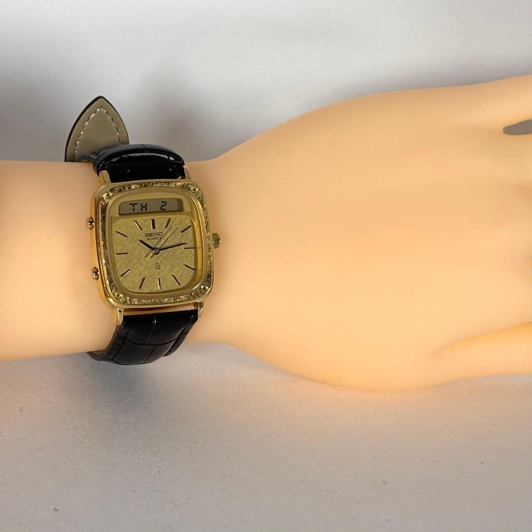 Rare working new belt Seiko 80s analog digital vintage watch