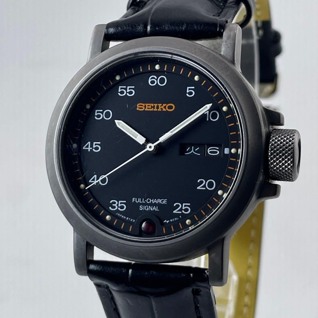 Junk Seiko Impact 8T23 8020 Manual Charging Watch 20.5cm 8.1in Rare Vintage