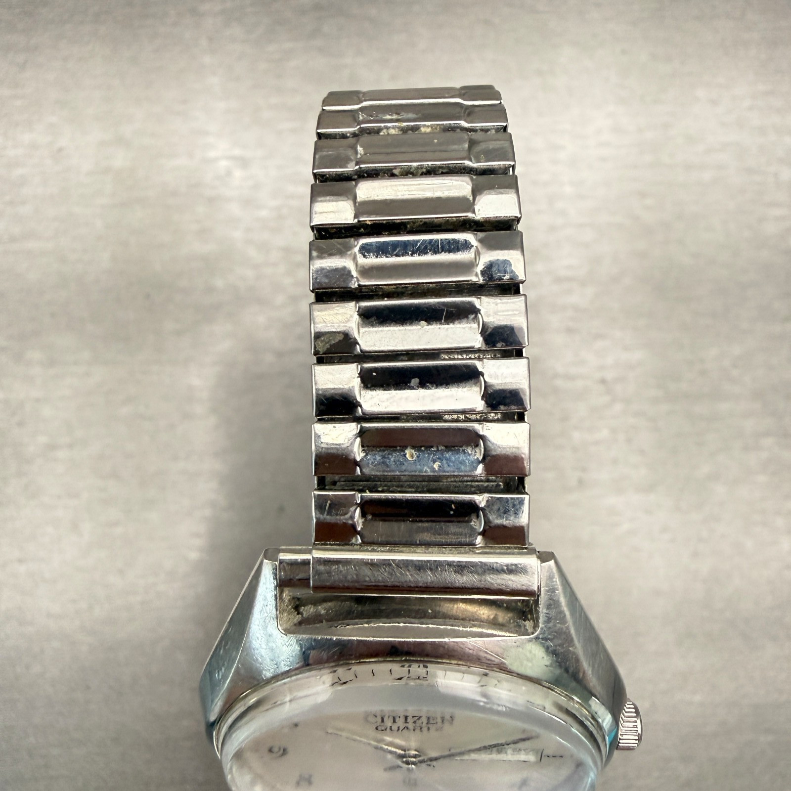 Citizen CQ Watch Men 35mm Silver Dial Steel Daydate Round 1100-S63804 New Batt