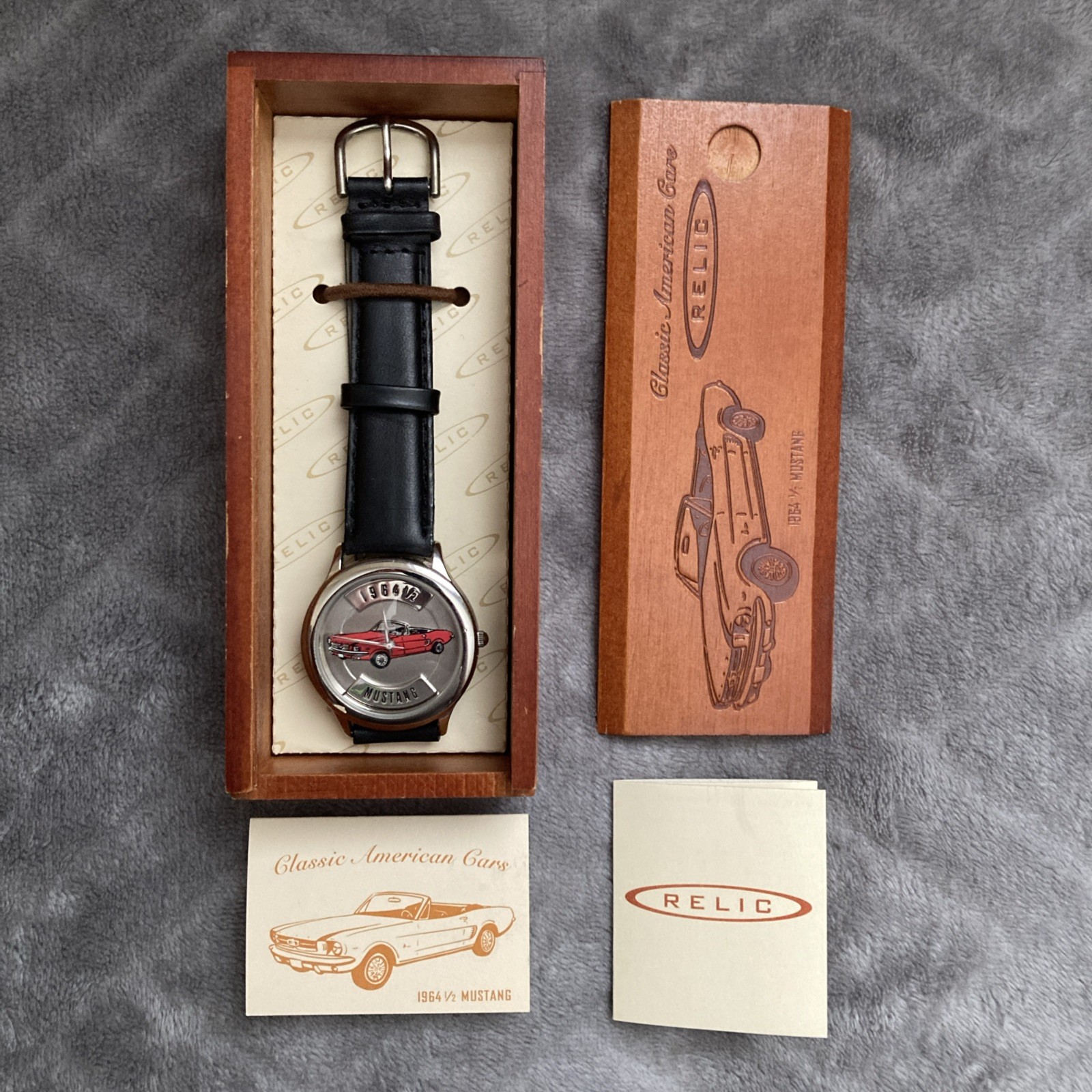 Relic Mens Watch Ford Mustang 1964 1/2 Original Box + Sleeve New Battery