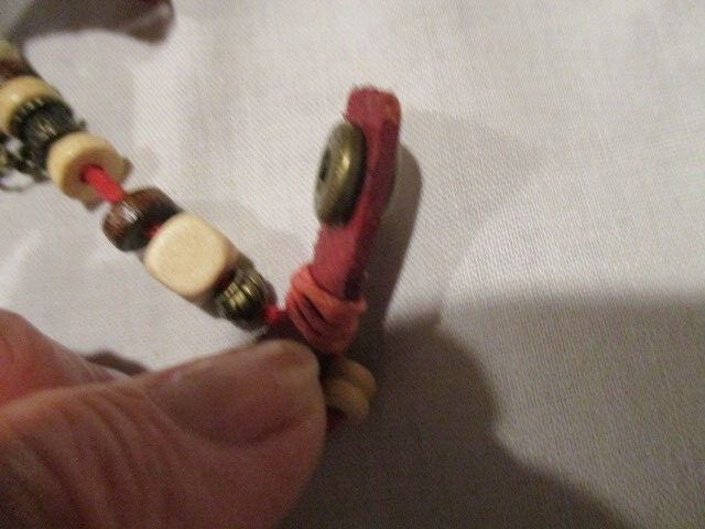 UNBRANDED Vintage Bracelet Watch w/Faux Red Leather Snap Closure Brass Owl 8.5″L