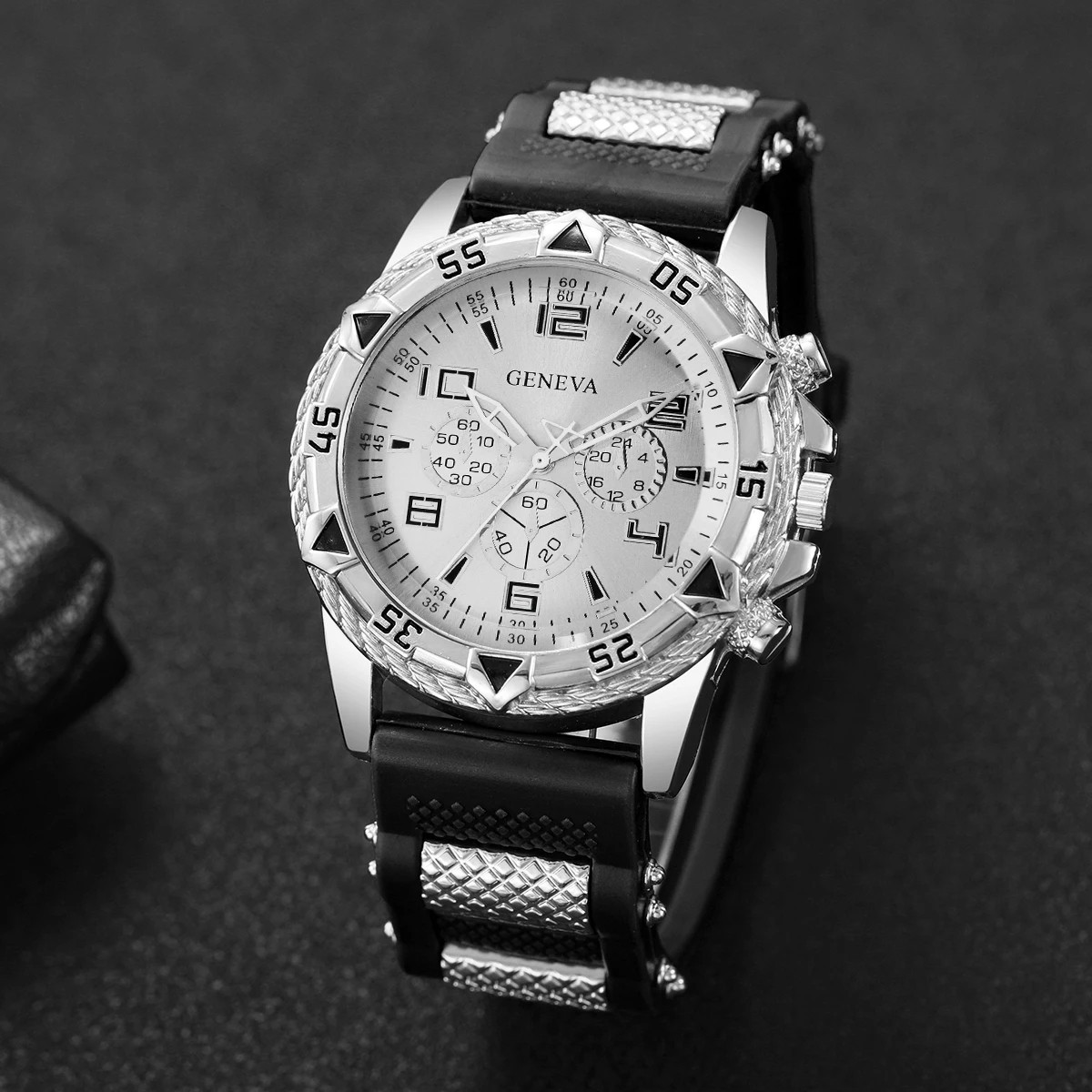Waterproof Men Watch Stainless Steel Quartz Luminous Classic Business Wristwatch