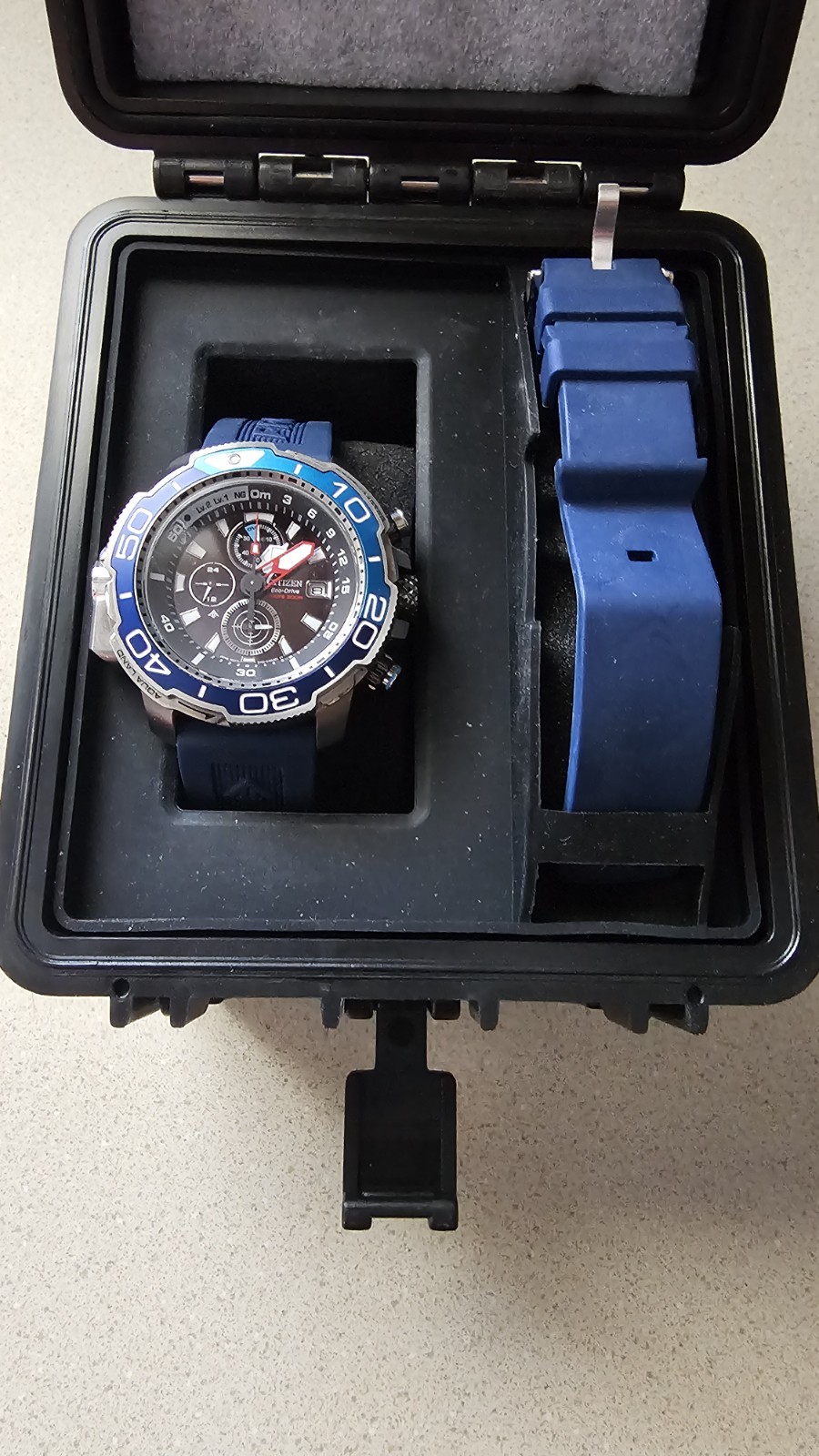 Citizen Promaster Men’s Diver Chronograph 200m Black Dial with Case