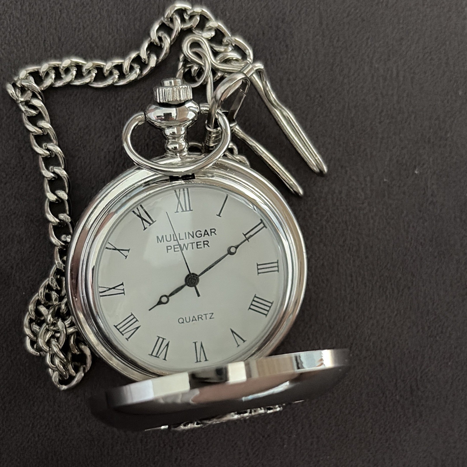 Mullingar Pewter Quartz Full Hunter Shamrock Pocket Watch w/ Chain Silver