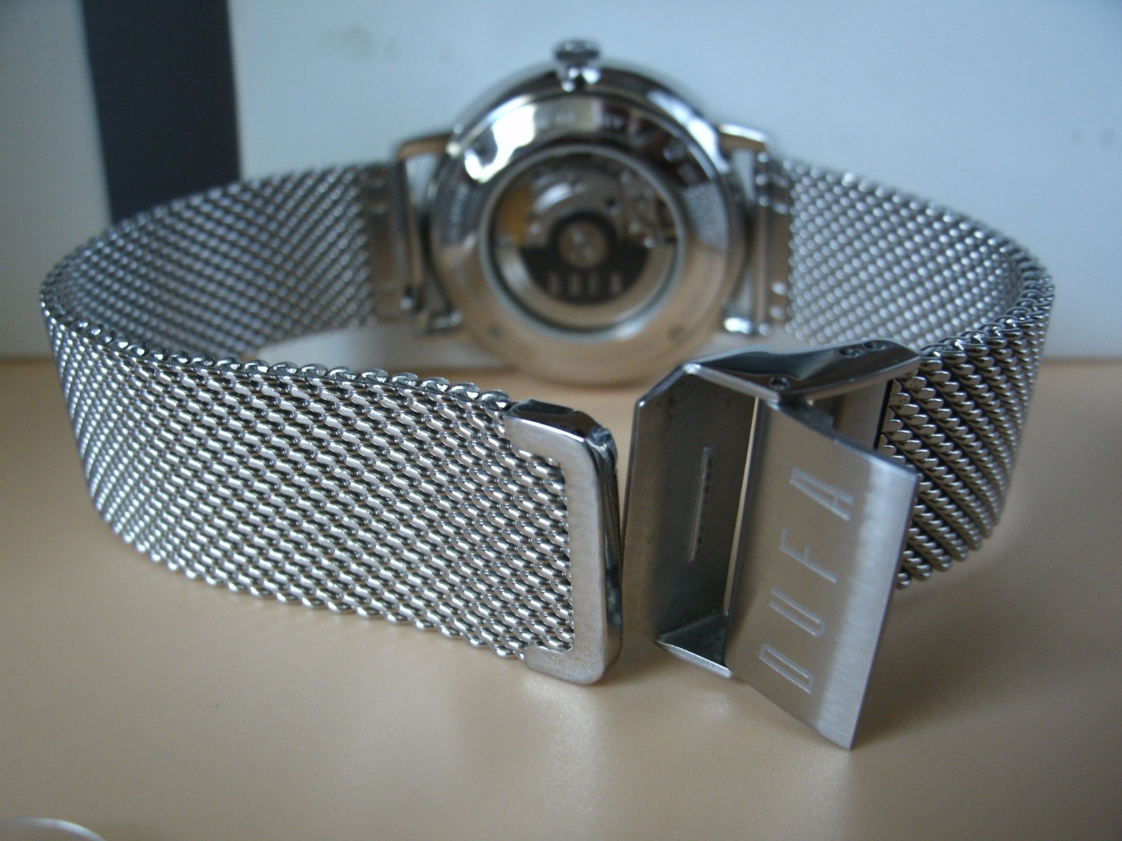 Dufa DF-9016 Bayer Watch working, keeping time. Swiss Sellita SW200