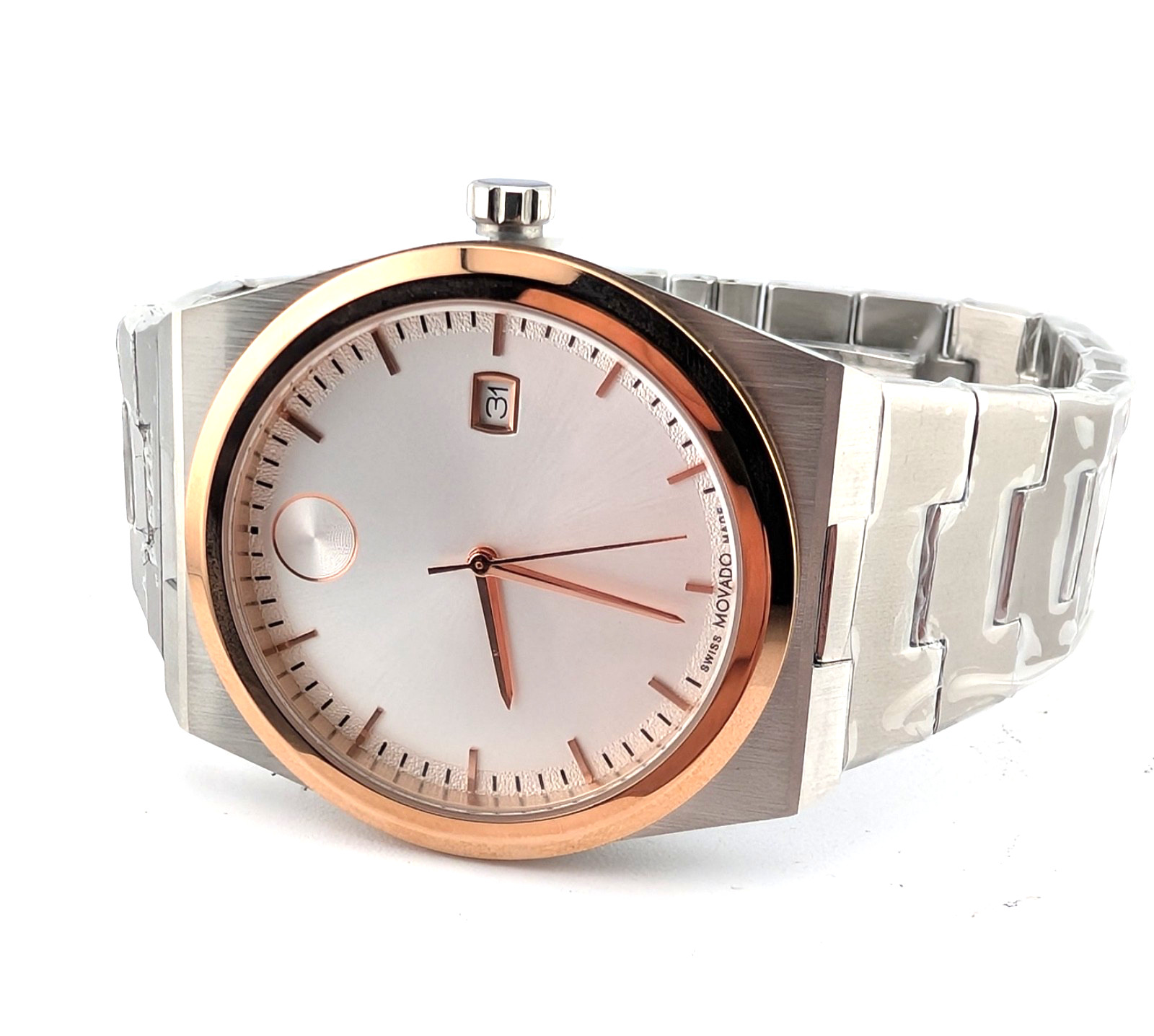 NEW Movado Men’s BOLD Quest 2-Tone Rose Gold/SS Swiss Model #01.1.14.2021 ~ Cool