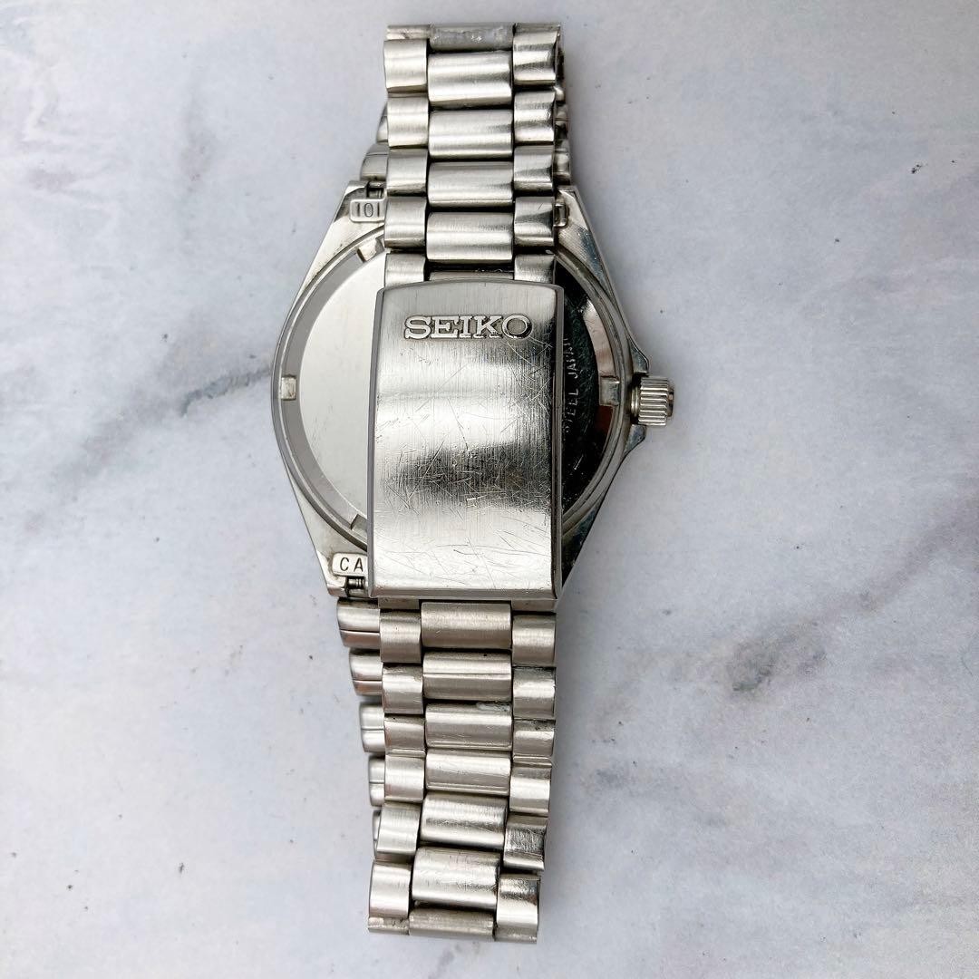 Seiko SilverWave Day-Date Quartz Watch Mens 1980 wrist 16.3cm/6.4in