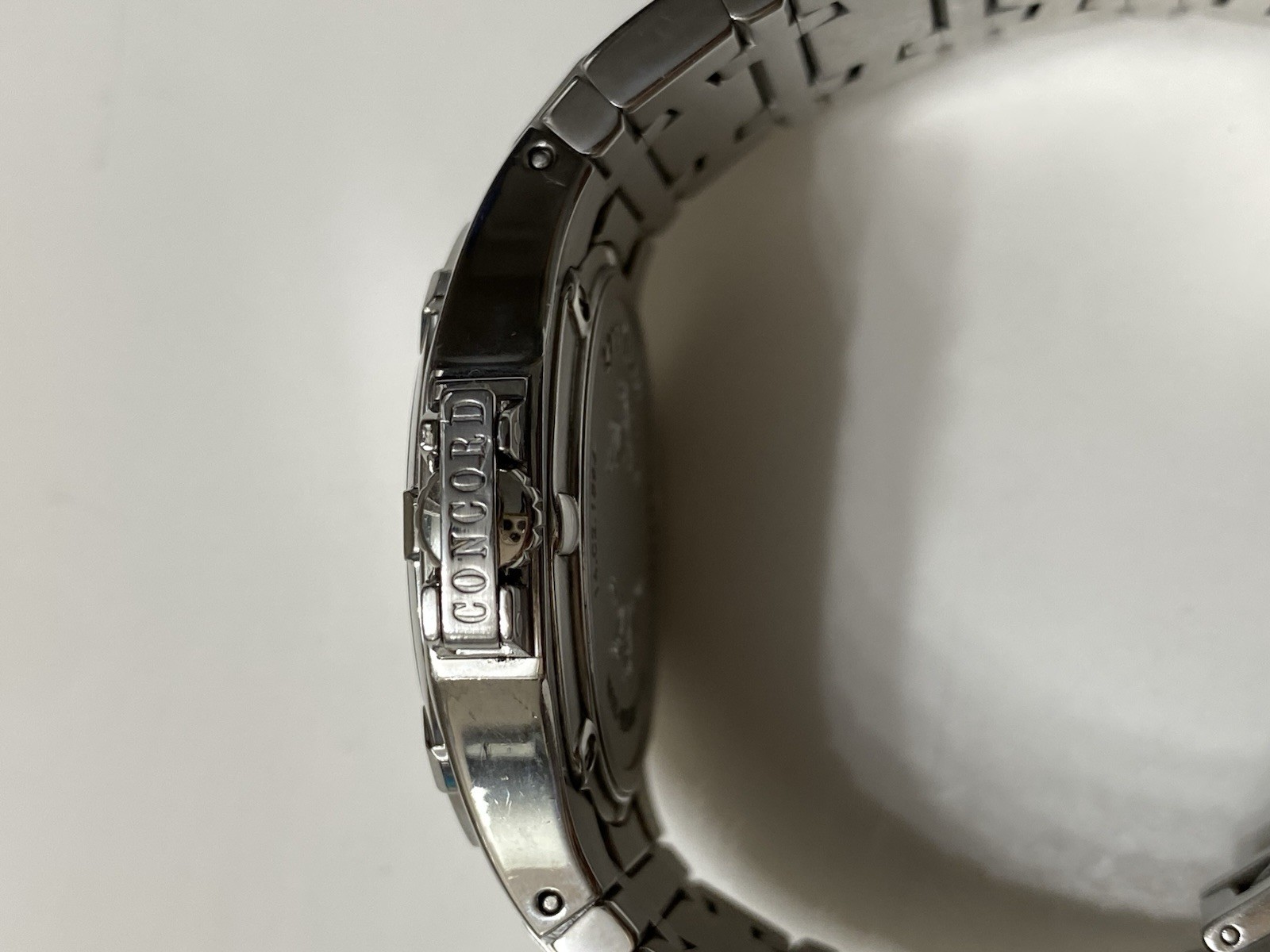 Concord Saratoga Date Swiss Made Unisex Quartz Watch