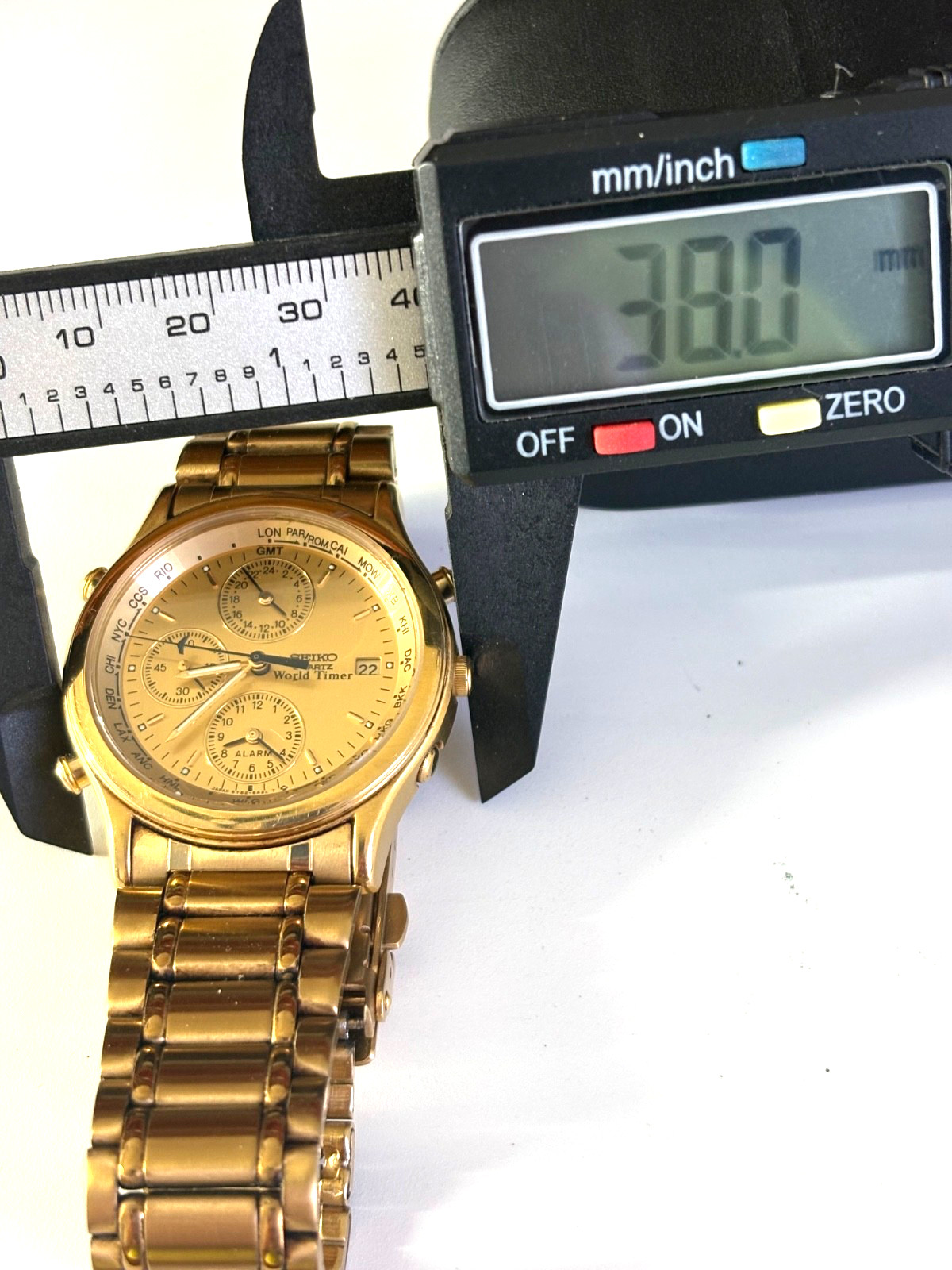 VINTAGE SEIKO WORLD TIMER 5T52-6A29 DUAL TIME ALARM GOLD TONE QUARTZ MENS WATCH