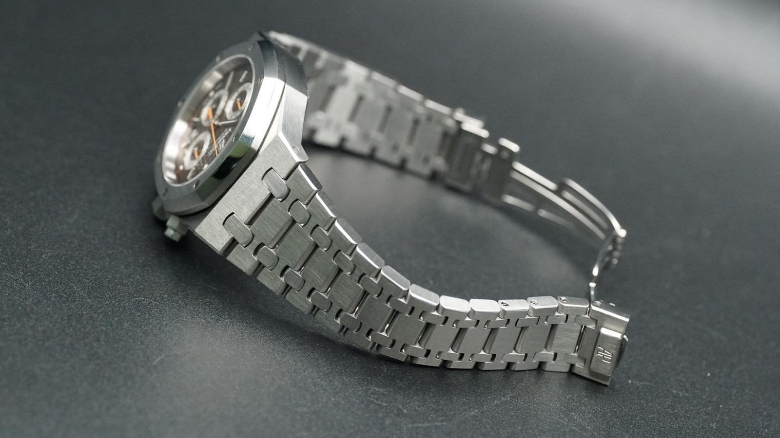2013 Audemars Piguet Royal Oak Chronograph “Havana” 26300ST.OO.1110ST.08
