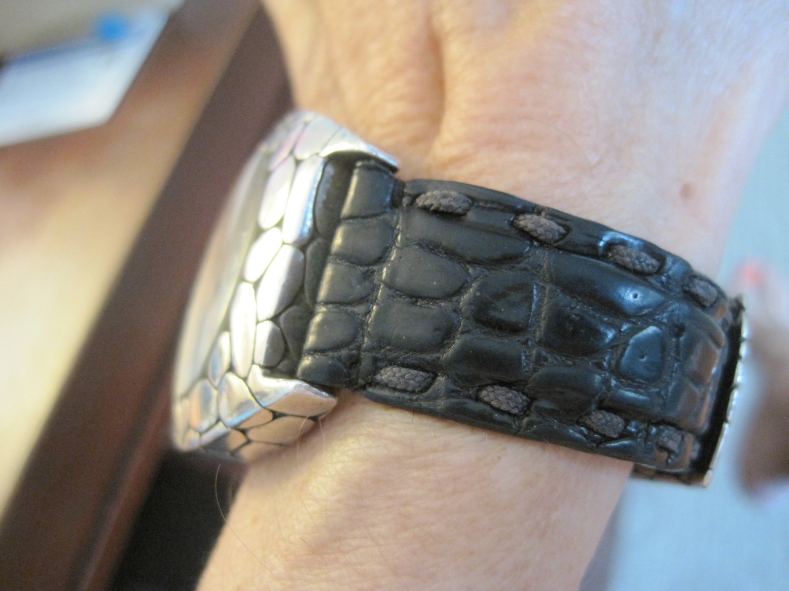 JOHN HARDY STERLING SILVER MENS WATCH