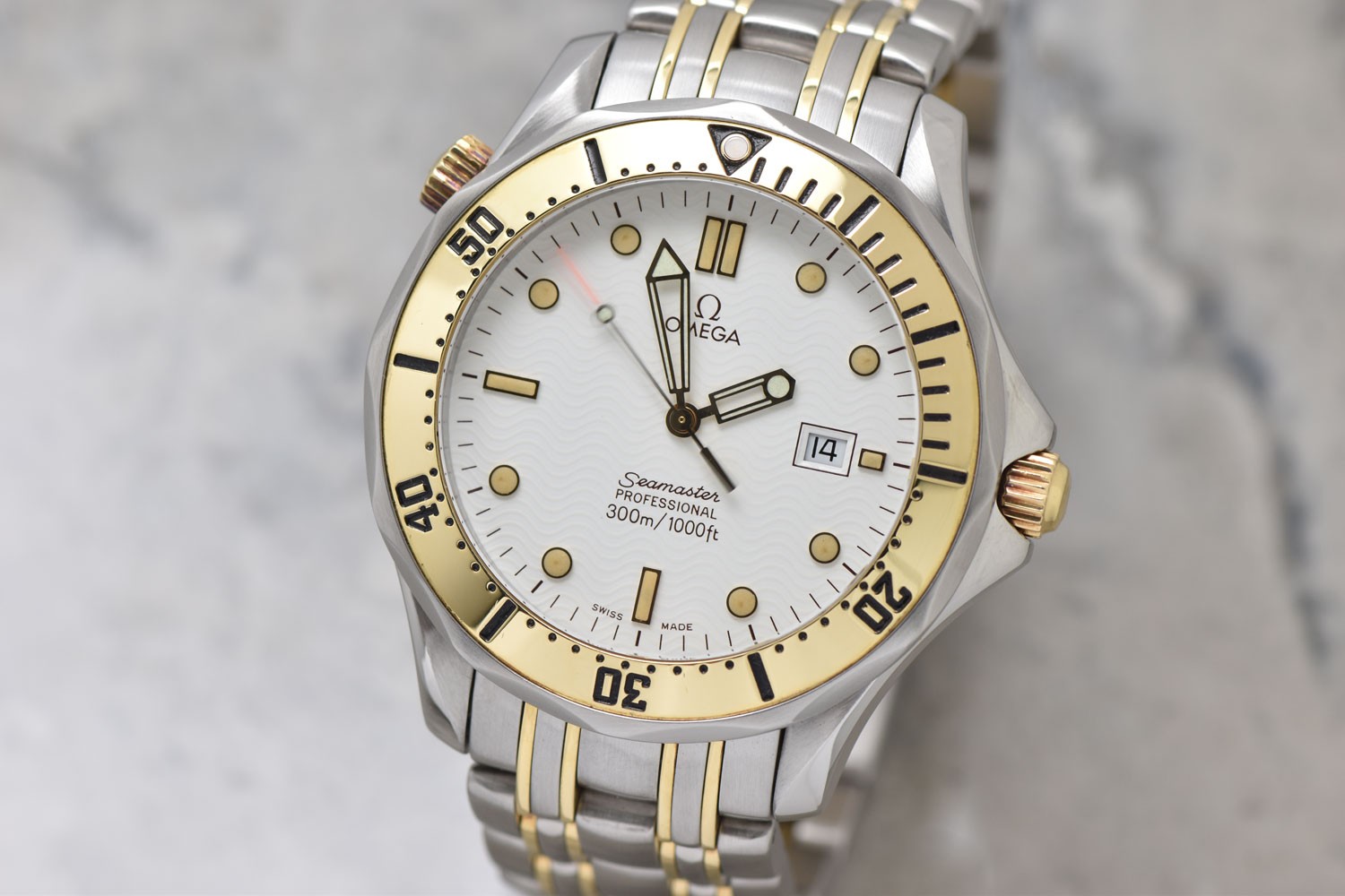 Omega Seamaster Professional 300M 18K Gold & Steel 39.3MM Quartz 2342.20 #2152