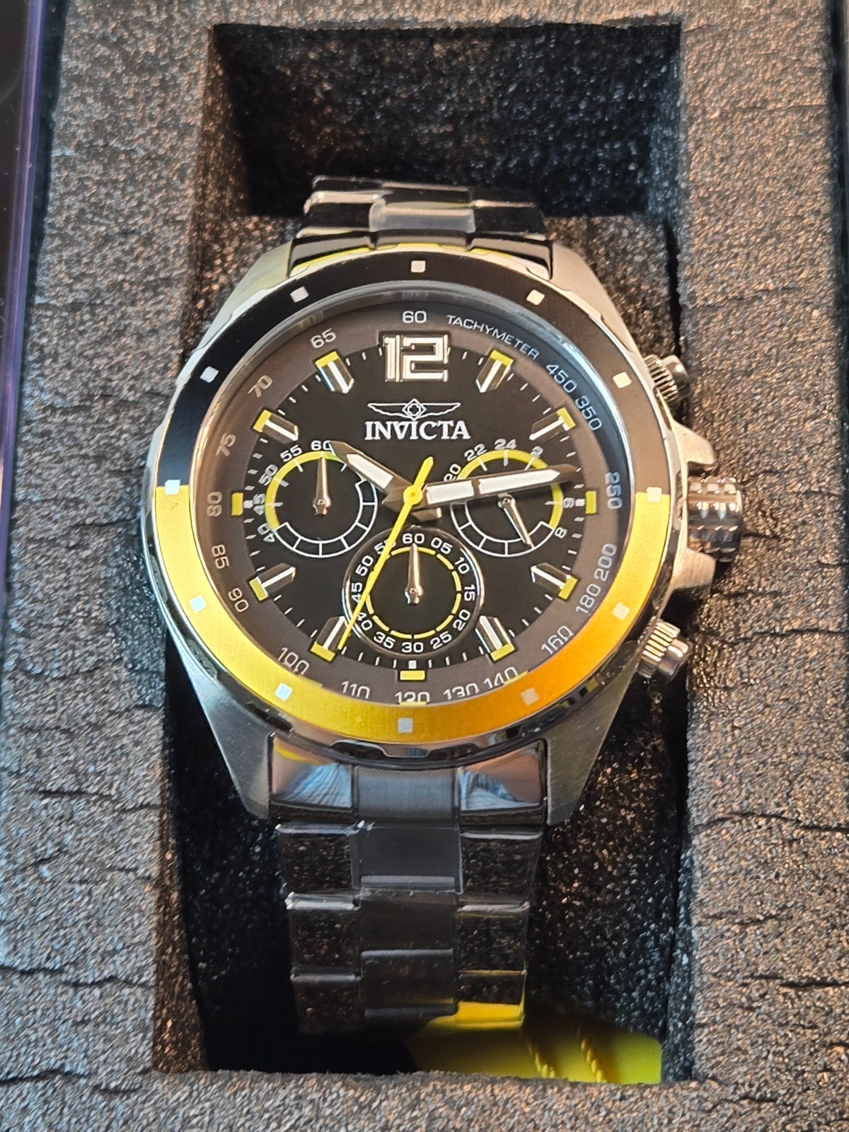 Invicta Special Edition Replica Racing Car w/ Invicta 44mm Speedway Bundle