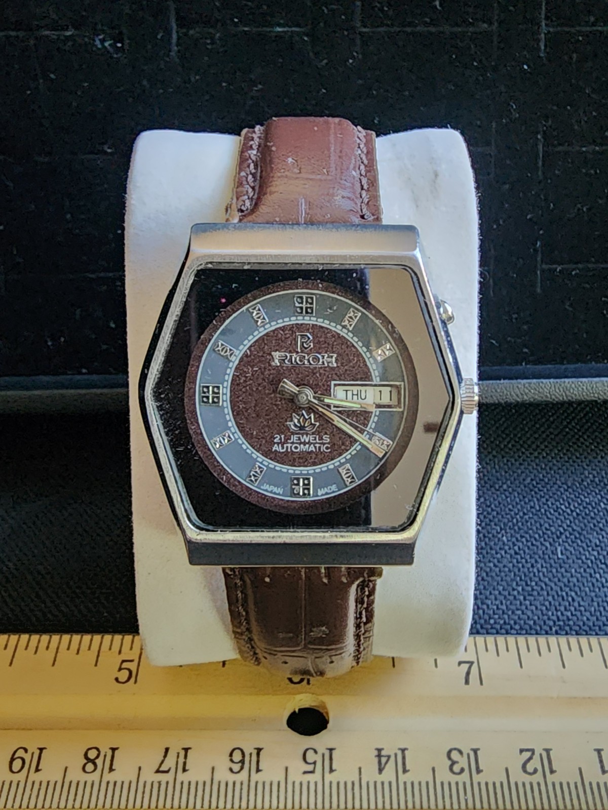 Vintage Ricoh 21 Jewel Automatic Watch Winds Runs Keeps Time