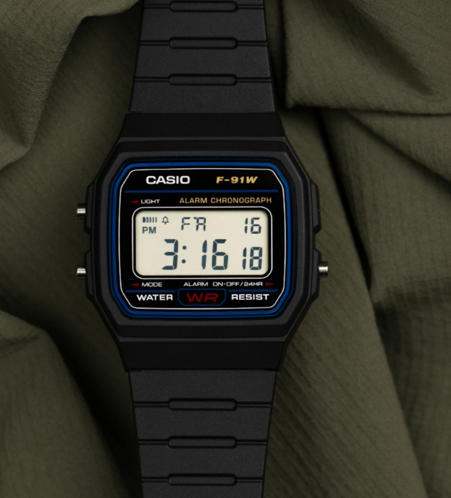 Casio Men’s Watch Classic Alarm Chrono Digital Dial Black Resin Strap F91W-1