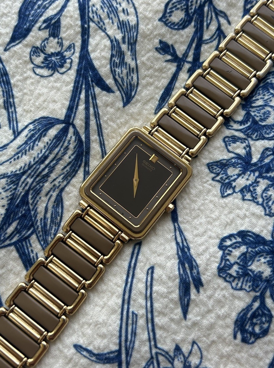 Rare Vintage Men’s Seiko Gold Tone And Tan Tank Watch Running 9020-5699