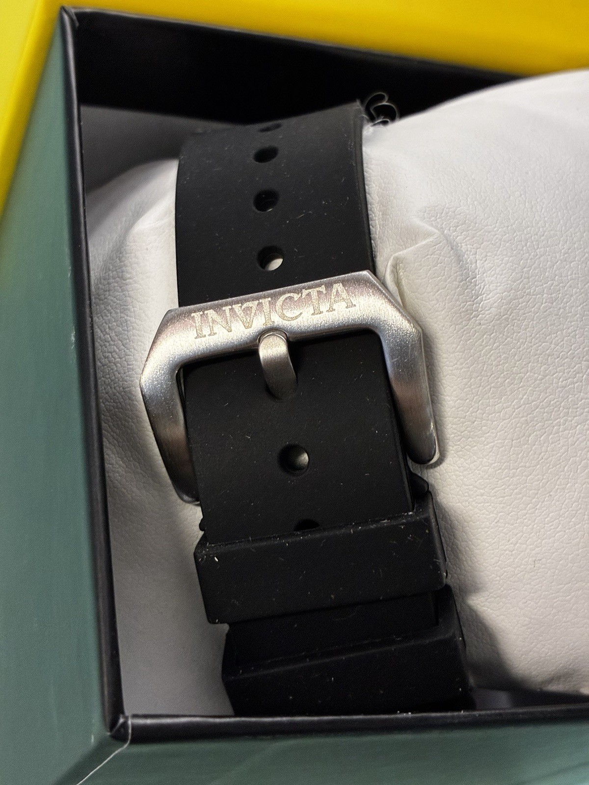 Invicta Racing 69710