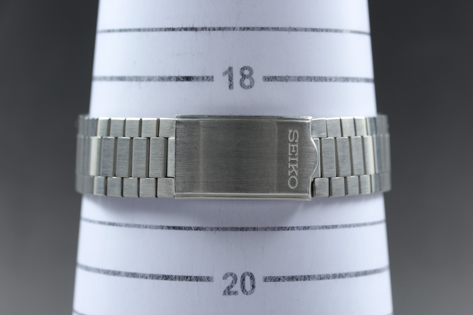 [Near MINT+] Vintage SEIKO Spirit 7N48-7A00 34mm White Dial Quartz Men’s Watch