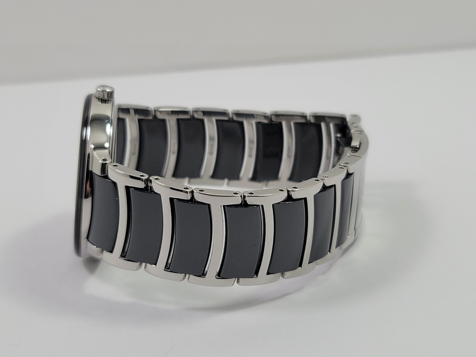 Rado Centrix Quartz Diamond Two Tone Ceramic Stainless Men’s Watch R30021712