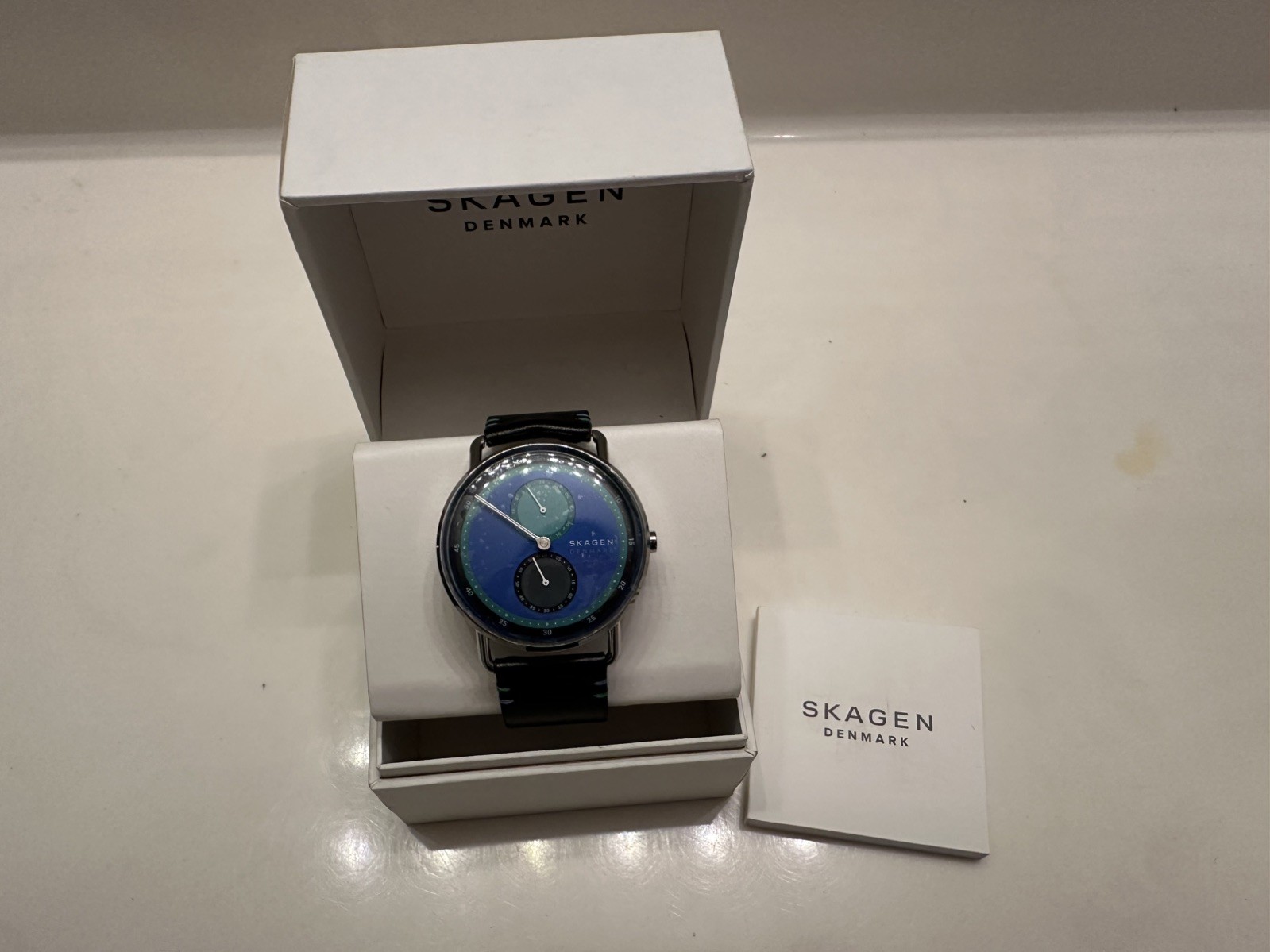 RARE PREPRODUCTION Skagen Horizont Limited Edition Blue Green Dial Black Watch