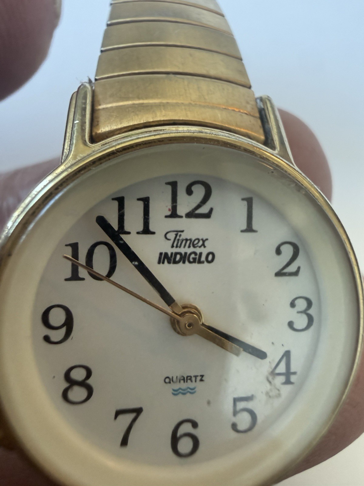 Ladies Timex Indiglo Quartz Model Number C8 Watch