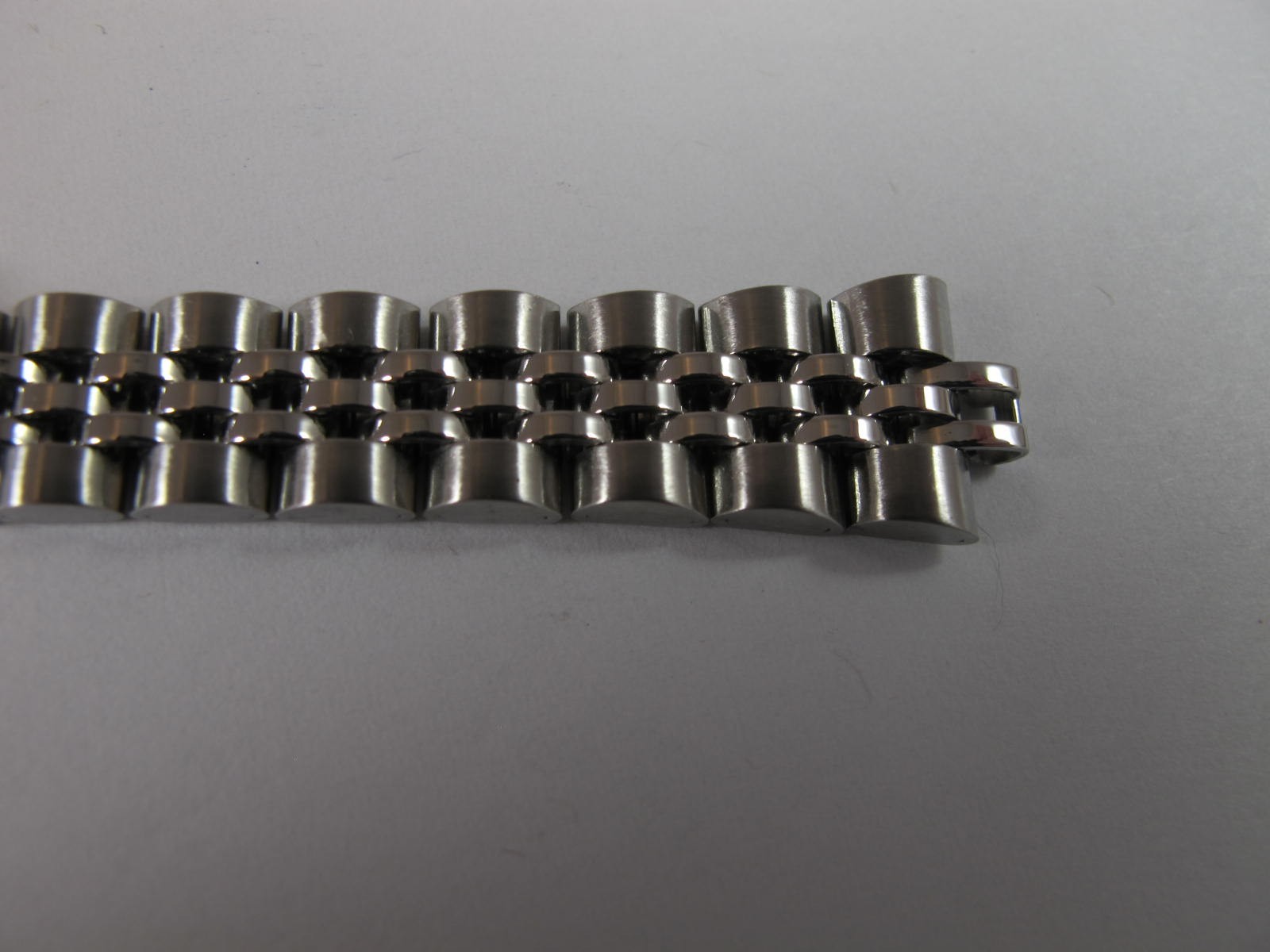 Seiko 4206-0519 band b5733s old stock steel watch band ladies 13mm curved ends