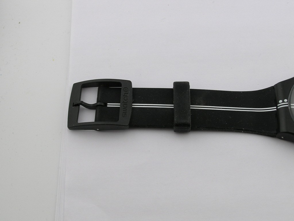 Swatch Watch White Line Black 41mm Mens 2012 Working