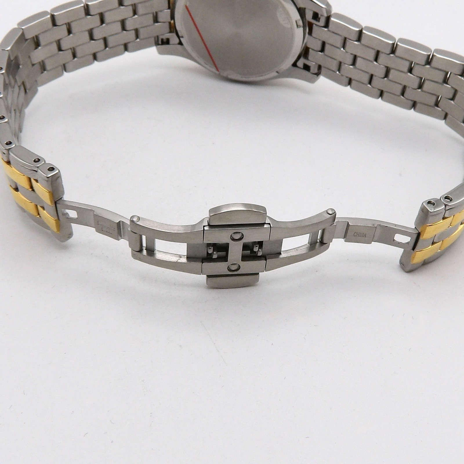 Tourneau Corporate Two Tone White Dial Stainless Steel Mens Watch Date Quartz