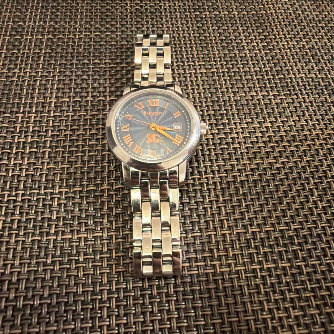 Burberry 12000L Analog Women Wristwatch