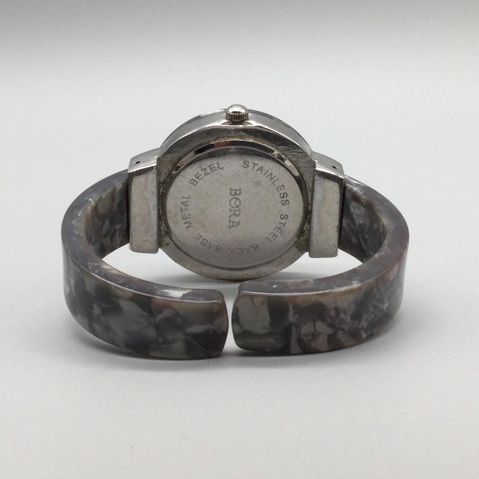 Bora Womens Watch 37mm White Dial Gray Marbled Resin Bangle New Battery
