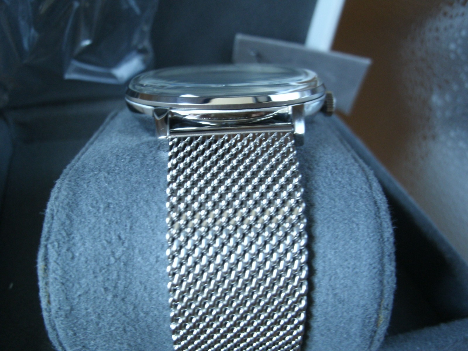 Dufa DF-9016 Bayer Watch working, keeping time. Swiss Sellita SW200