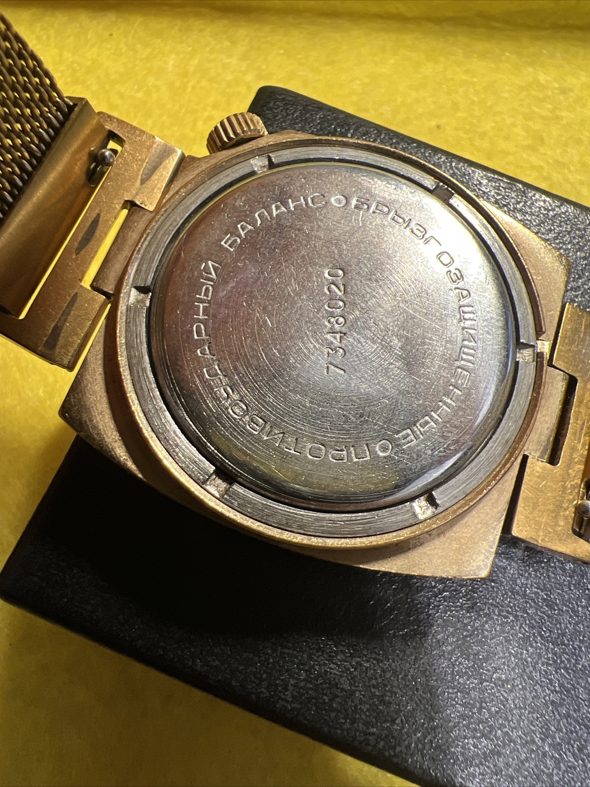 Vintage Watch USSR RAKETA “CANISTER” Mechanical 2609.HA key for 5 o’clock Gold