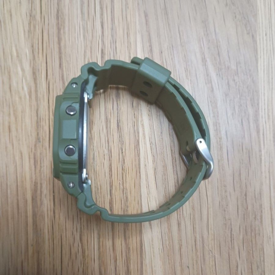 CASIO G SHOCK DW 5600M Casio khaki