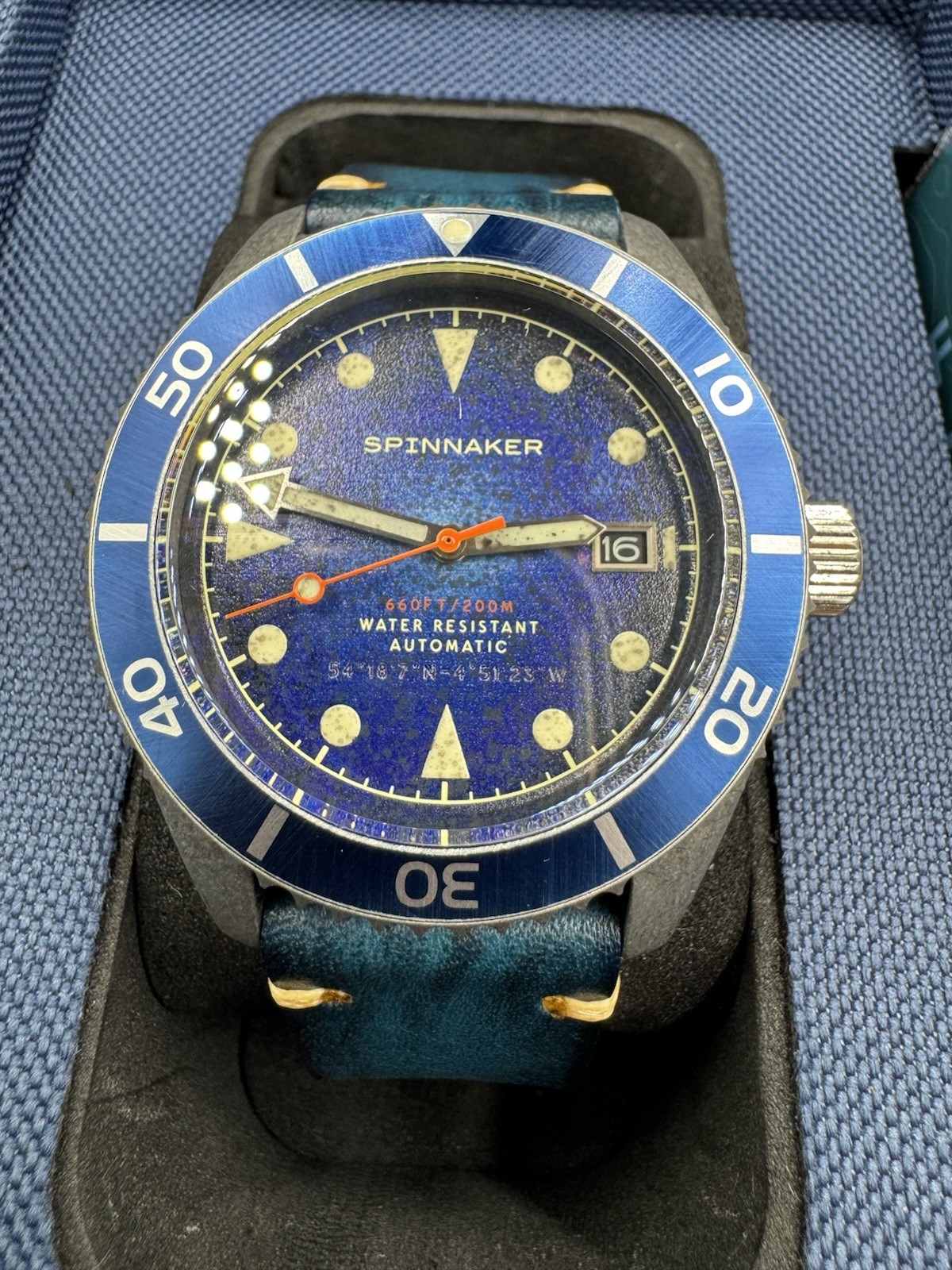Spinnaker Wreck Auto Diver Oxidized Blue Leather Strap 44mm Watch Near Mint Cond