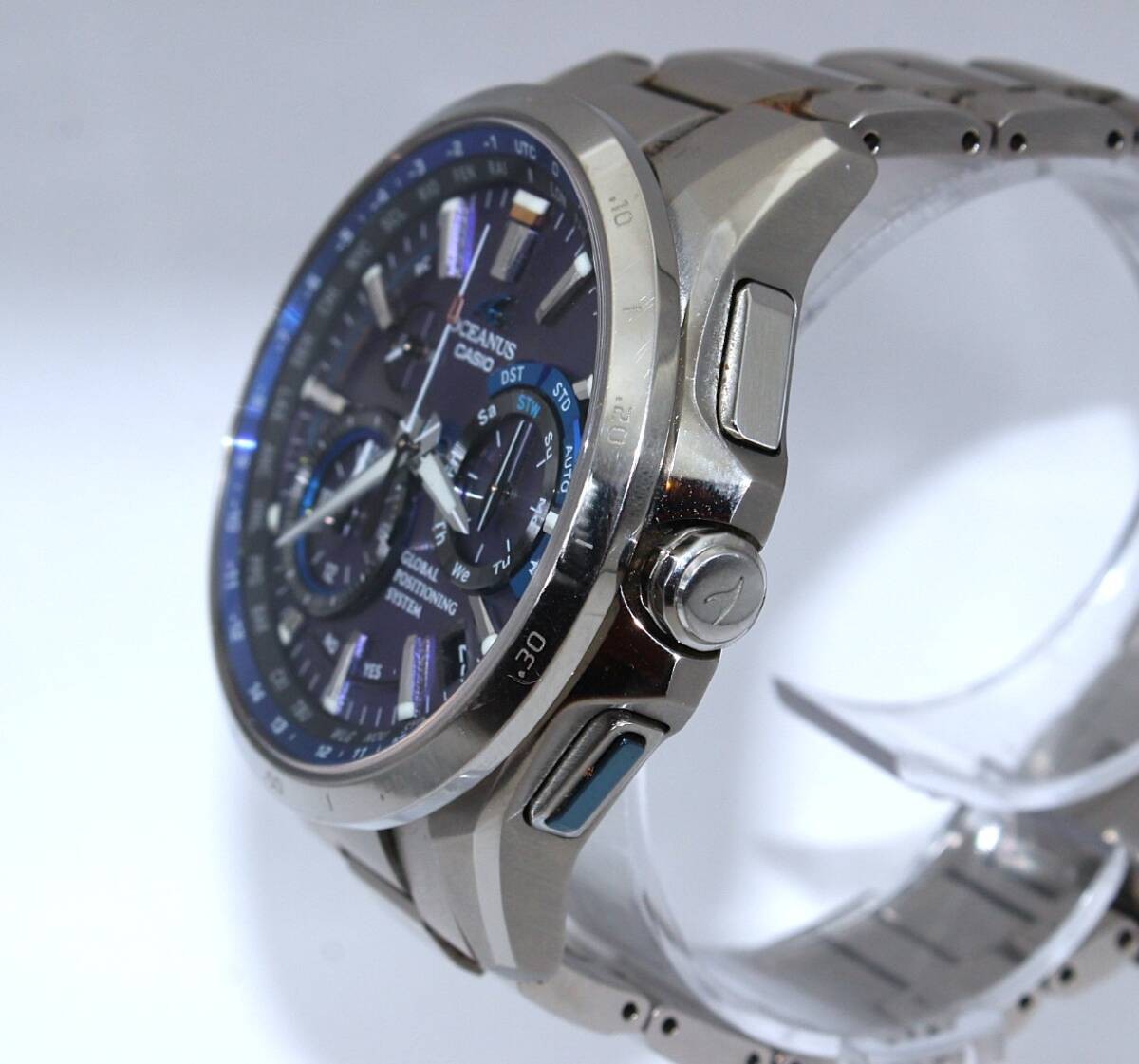 VRW 2043′ Watch CASIO OCW G1000 OCEANUS BL Dial Men’s Solar Working Item